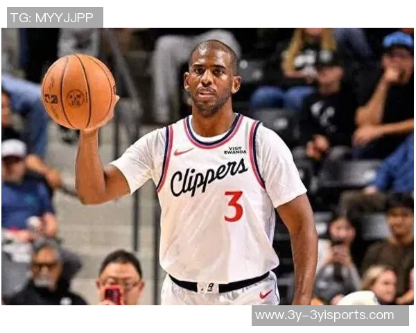 保罗状态下滑14分钟未得分助攻抢断表现平平快攻空篮遭封盖