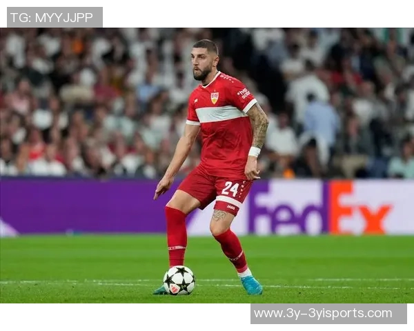 米体报道图多尔今夏寻求买断穆阿尼并引进优秀中场但科莫利未能满足要求