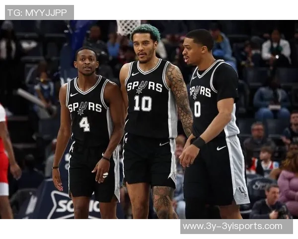 马刺阵容大幅缩水福克斯索汉缺席对阵鹈鹕比赛至少四人缺阵